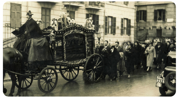 Revolución por la Revolución Industrial. Examinando la historia cultural del servicio funerario